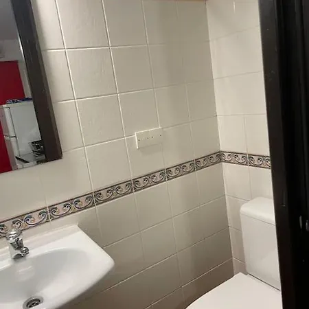 Spacious Ground Floor In Town Centre * Hendaye