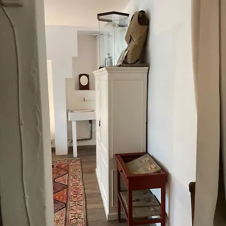 Apartment Spacious Ground Floor In Town Centre