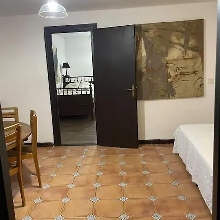 Spacious Ground Floor In Town Centre Hendaye
